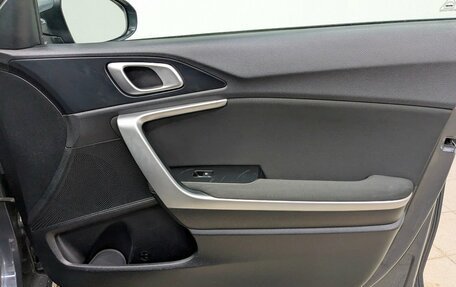 KIA cee'd III, 2019 год, 1 640 000 рублей, 16 фотография