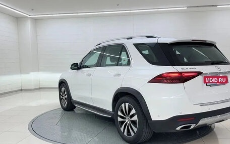 Mercedes-Benz GLE, 2025 год, 9 030 000 рублей, 4 фотография