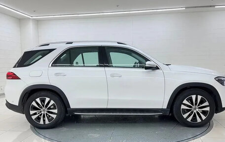 Mercedes-Benz GLE, 2025 год, 9 030 000 рублей, 9 фотография