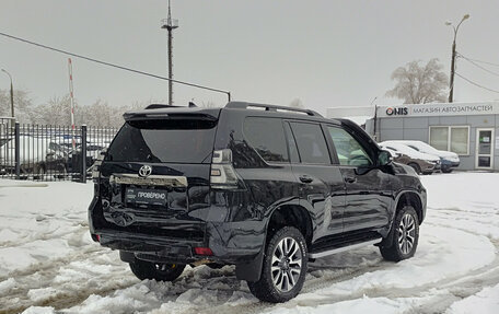 Toyota Land Cruiser Prado 150 рестайлинг 2, 2022 год, 6 500 000 рублей, 6 фотография