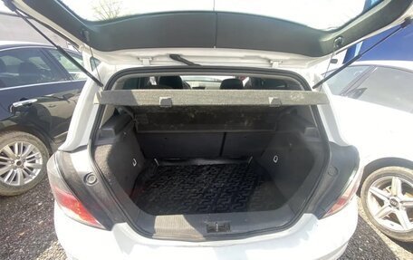 Opel Astra J, 2011 год, 434 000 рублей, 2 фотография