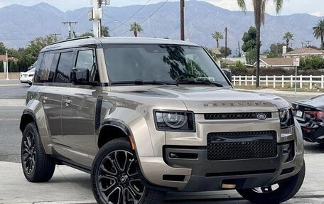 Land Rover Defender II, 2025 год, 22 500 000 рублей, 3 фотография