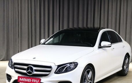 Mercedes-Benz E-Класс, 2018 год, 2 699 000 рублей, 1 фотография