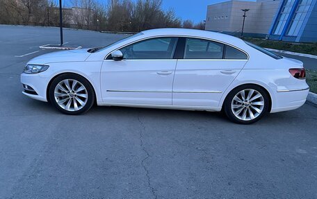 Volkswagen Passat CC I рестайлинг, 2014 год, 1 599 999 рублей, 1 фотография