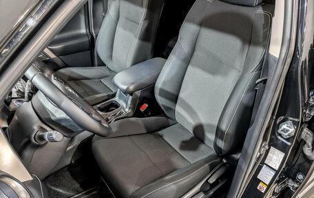 Toyota RAV4, 2019 год, 2 550 000 рублей, 20 фотография