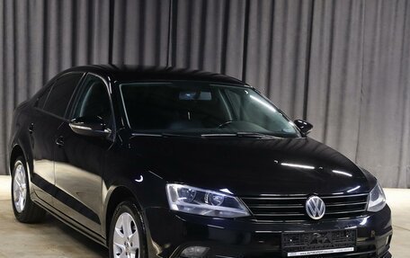 Volkswagen Jetta VI, 2016 год, 999 000 рублей, 3 фотография