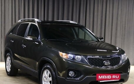 KIA Sorento II рестайлинг, 2010 год, 1 099 000 рублей, 2 фотография