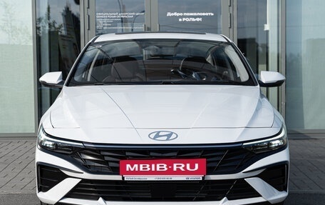 Hyundai Elantra, 2024 год, 2 700 000 рублей, 4 фотография