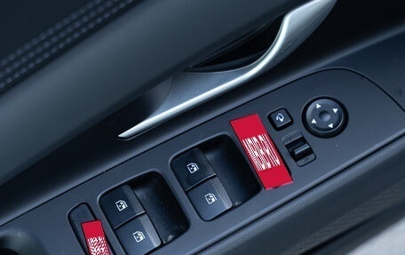 Hyundai Elantra, 2024 год, 2 700 000 рублей, 16 фотография