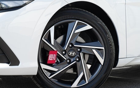 Hyundai Elantra, 2024 год, 2 700 000 рублей, 13 фотография