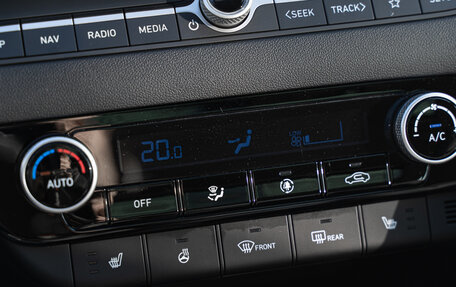 Hyundai Elantra, 2024 год, 2 700 000 рублей, 29 фотография