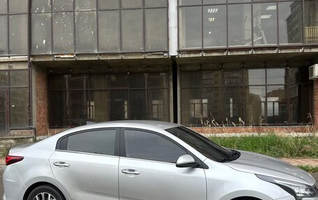 KIA Rio IV, 2021 год, 1 530 000 рублей, 5 фотография