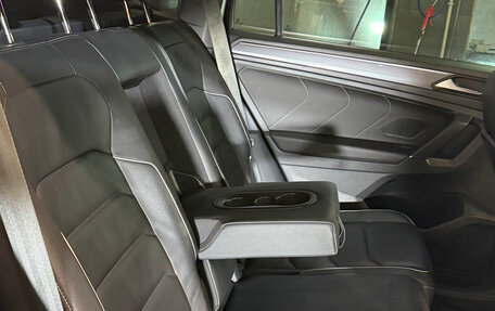 Volkswagen Tiguan II, 2019 год, 4 100 000 рублей, 11 фотография