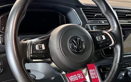 Volkswagen Tiguan II, 2019 год, 4 100 000 рублей, 3 фотография