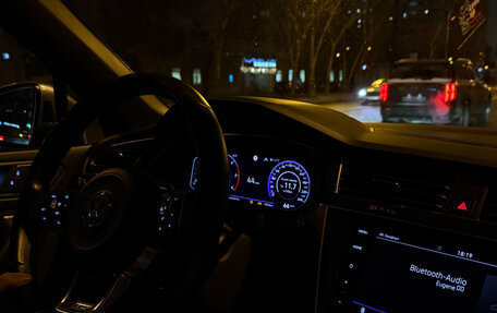 Volkswagen Tiguan II, 2019 год, 4 100 000 рублей, 19 фотография