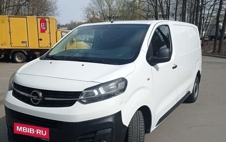 Opel Vivaro, 2020 год, 1 700 000 рублей, 3 фотография