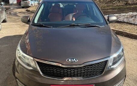 KIA Rio III рестайлинг, 2015 год, 1 000 000 рублей, 3 фотография