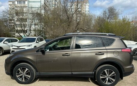 Toyota RAV4, 2017 год, 2 200 000 рублей, 4 фотография