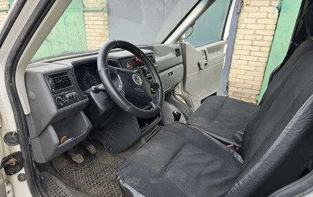Volkswagen Transporter T4, 2001 год, 550 000 рублей, 9 фотография