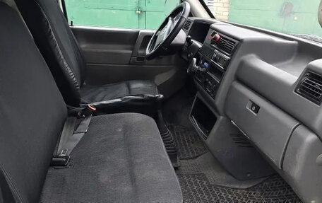 Volkswagen Transporter T4, 2001 год, 550 000 рублей, 8 фотография