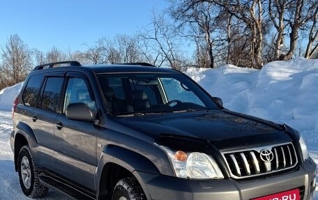 Toyota Land Cruiser Prado 120 рестайлинг, 2005 год, 2 200 000 рублей, 3 фотография