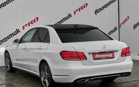 Mercedes-Benz E-Класс, 2013 год, 2 320 000 рублей, 4 фотография