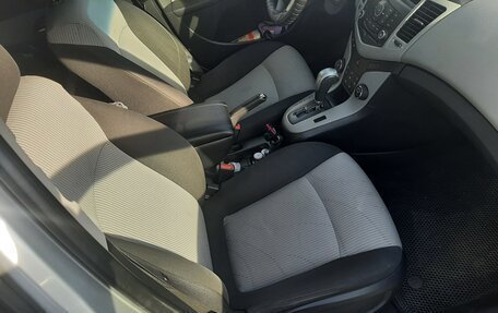 Chevrolet Cruze II, 2012 год, 730 000 рублей, 5 фотография