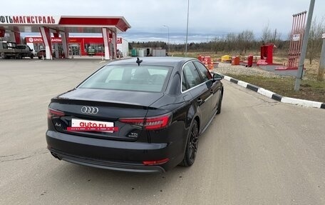 Audi A4, 2018 год, 2 500 000 рублей, 4 фотография