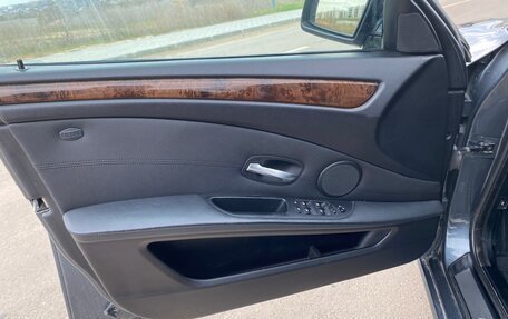 BMW 5 серия, 2009 год, 1 450 000 рублей, 9 фотография