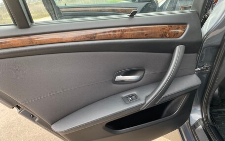 BMW 5 серия, 2009 год, 1 450 000 рублей, 13 фотография