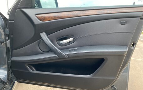 BMW 5 серия, 2009 год, 1 450 000 рублей, 22 фотография