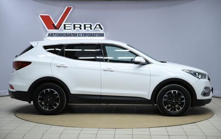 Hyundai Santa Fe III рестайлинг, 2017 год, 2 420 000 рублей, 4 фотография