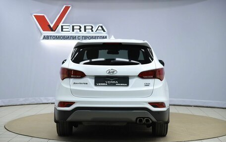 Hyundai Santa Fe III рестайлинг, 2017 год, 2 420 000 рублей, 6 фотография