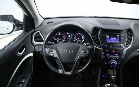 Hyundai Santa Fe III рестайлинг, 2017 год, 2 420 000 рублей, 12 фотография