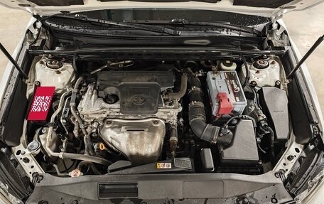 Toyota Camry, 2018 год, 2 290 000 рублей, 9 фотография