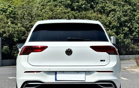 Volkswagen Golf VIII, 2023 год, 1 850 000 рублей, 5 фотография