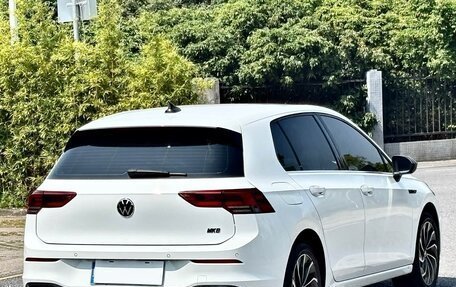 Volkswagen Golf VIII, 2023 год, 1 850 000 рублей, 6 фотография