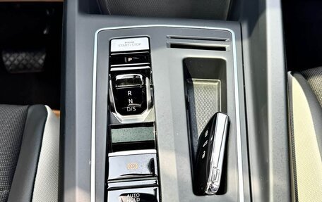 Volkswagen Golf VIII, 2023 год, 1 850 000 рублей, 18 фотография