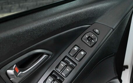 Hyundai ix35 I рестайлинг, 2015 год, 1 490 000 рублей, 17 фотография