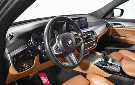 BMW 6 серия, 2018 год, 3 390 000 рублей, 9 фотография