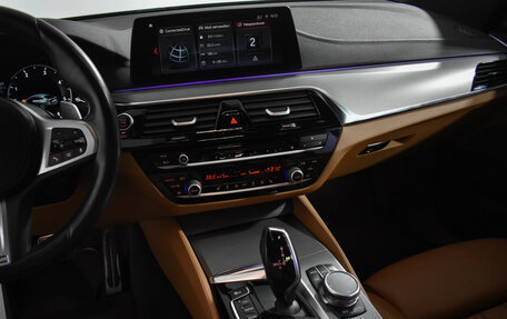 BMW 6 серия, 2018 год, 3 390 000 рублей, 20 фотография