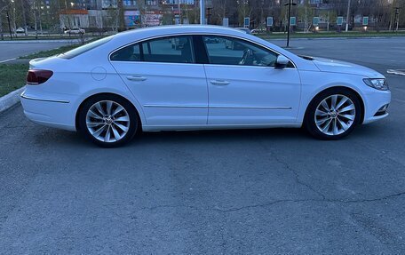 Volkswagen Passat CC I рестайлинг, 2014 год, 1 599 999 рублей, 2 фотография