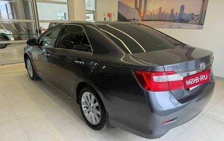 Toyota Camry, 2013 год, 2 000 500 рублей, 6 фотография