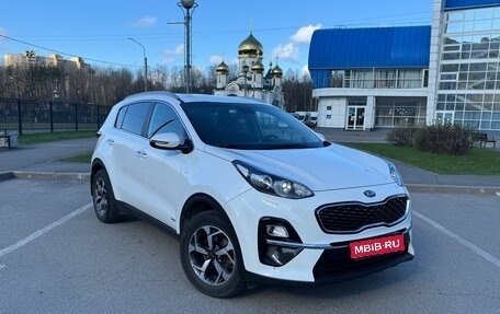 KIA Sportage IV рестайлинг, 2018 год, 2 125 000 рублей, 1 фотография