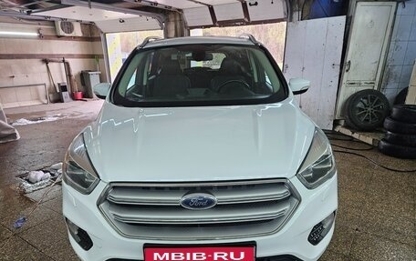 Ford Kuga III, 2017 год, 1 388 000 рублей, 1 фотография