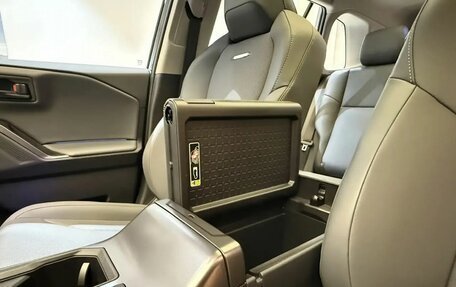 Toyota RAV4, 2026 год, 4 990 000 рублей, 8 фотография