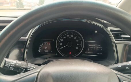 Honda Shuttle II, 2018 год, 1 340 000 рублей, 7 фотография