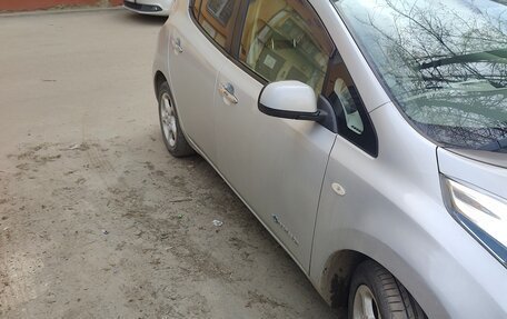 Nissan Leaf I, 2012 год, 620 000 рублей, 9 фотография