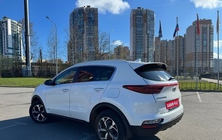KIA Sportage IV рестайлинг, 2018 год, 2 125 000 рублей, 2 фотография