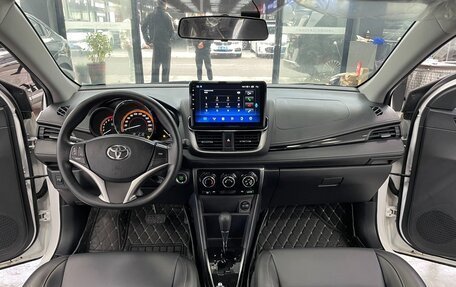 Toyota Yaris XP150 рестайлинг, 2022 год, 1 467 000 рублей, 8 фотография